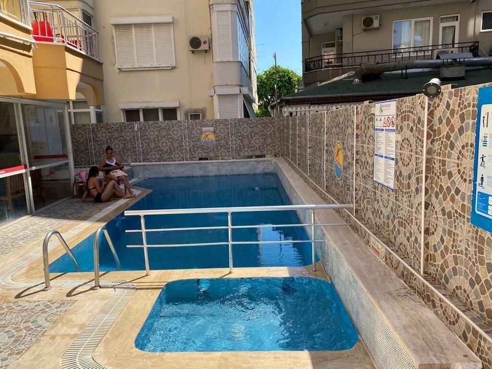 Kleopatra Bavyera Hotel Alanya Ngoại thất bức ảnh