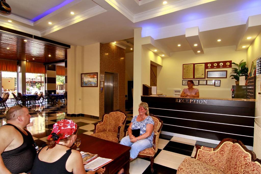 Kleopatra Bavyera Hotel Alanya Ngoại thất bức ảnh
